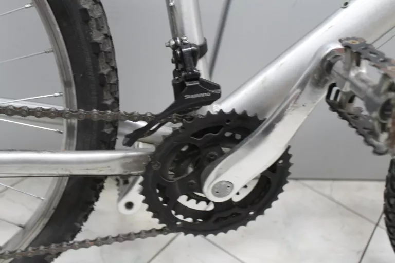 ROWER WHELLER EXPEDITION SHIMANO ALTUS RAMA 19 CALI