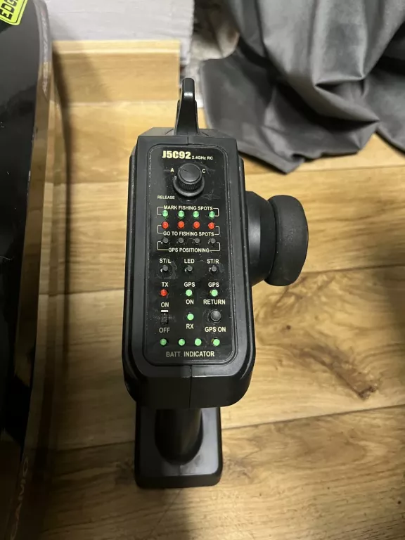 AMEWI 26104 BAITING 2500G V2 GPS ŁÓDŹ PASZOWA 2,4 GHZ U188