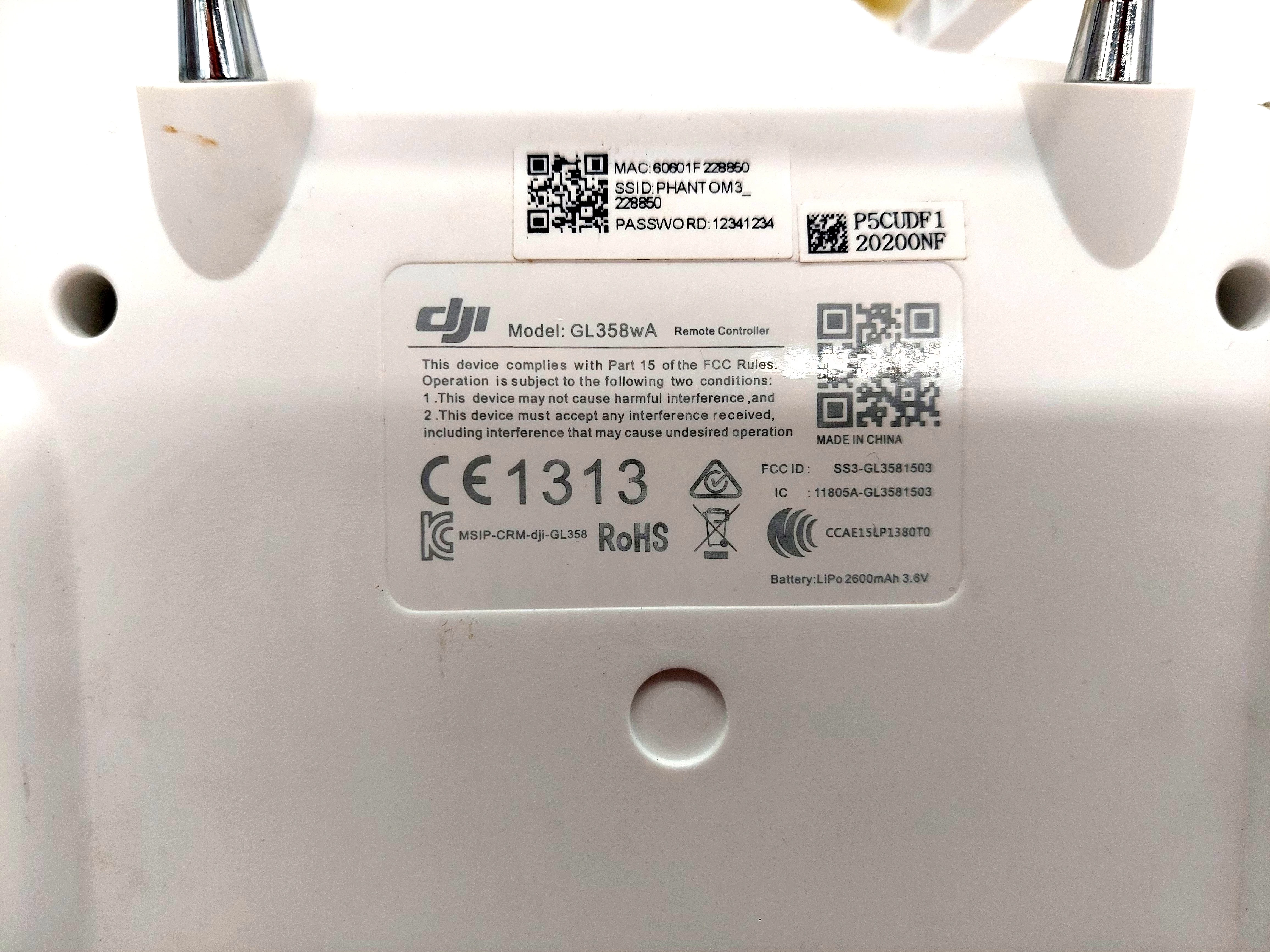 dron-dji-phantom-3-standard-pudelko-kod-producenta-dji-p3s