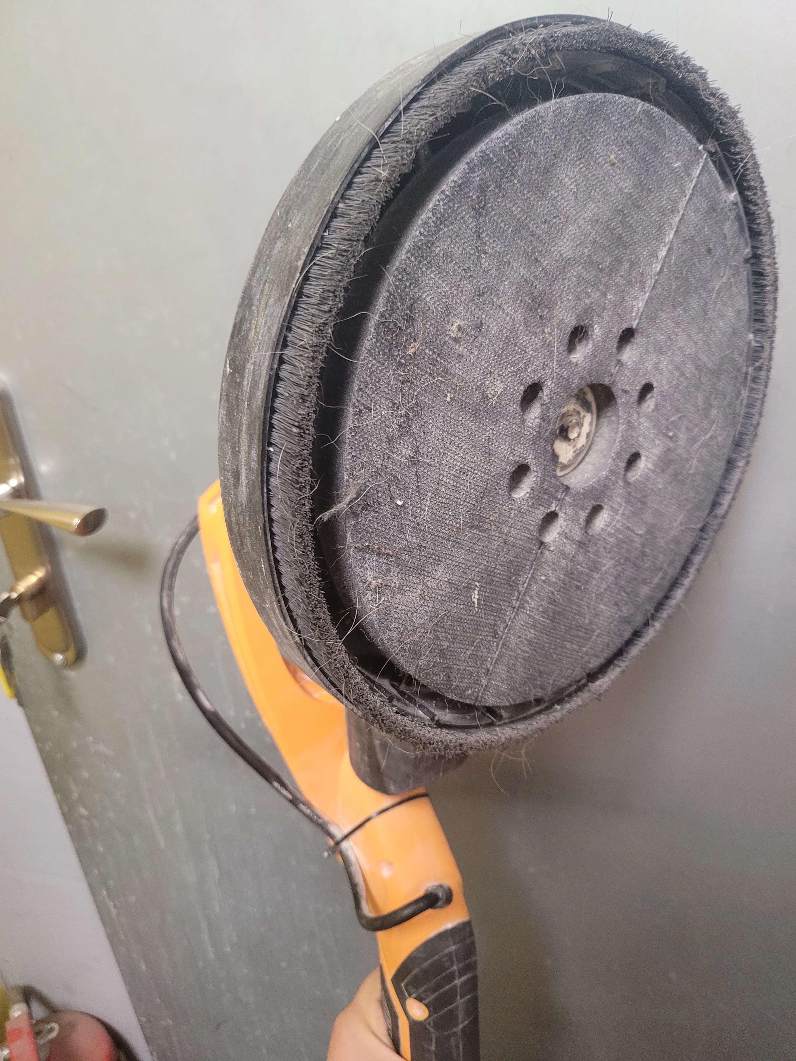 szlifierka-zyrafa-do-gipsu-1500w-riwall-pro-super-turbozaur-stan-uzywany