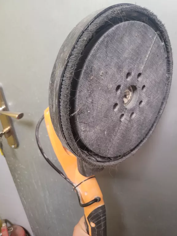 szlifierka-zyrafa-do-gipsu-1500w-riwall-pro-super-turbozaur-stan-uzywany