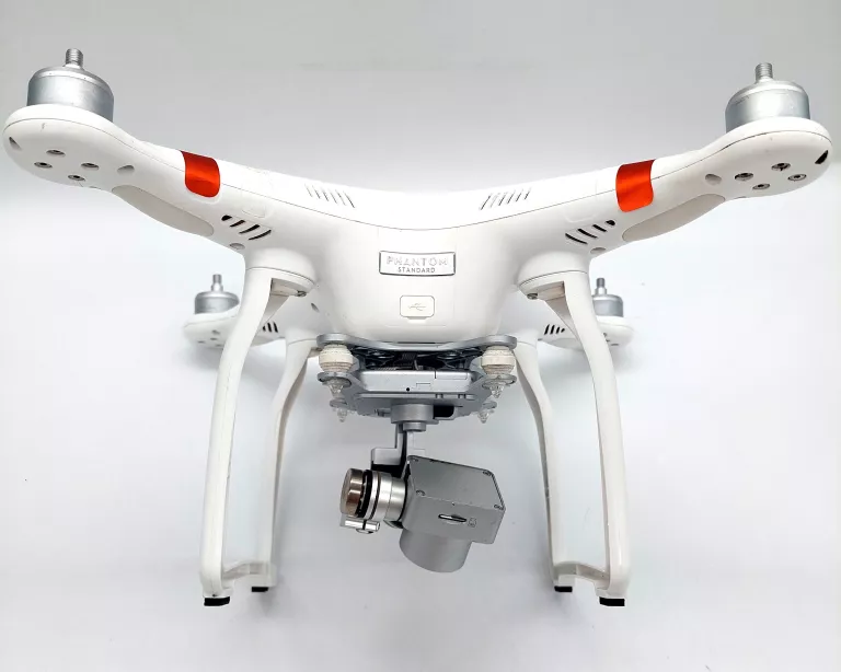 dron-dji-phantom-3-standard-pudelko-aleja-sw-jana-pawla-ii-252-kolobrzeg