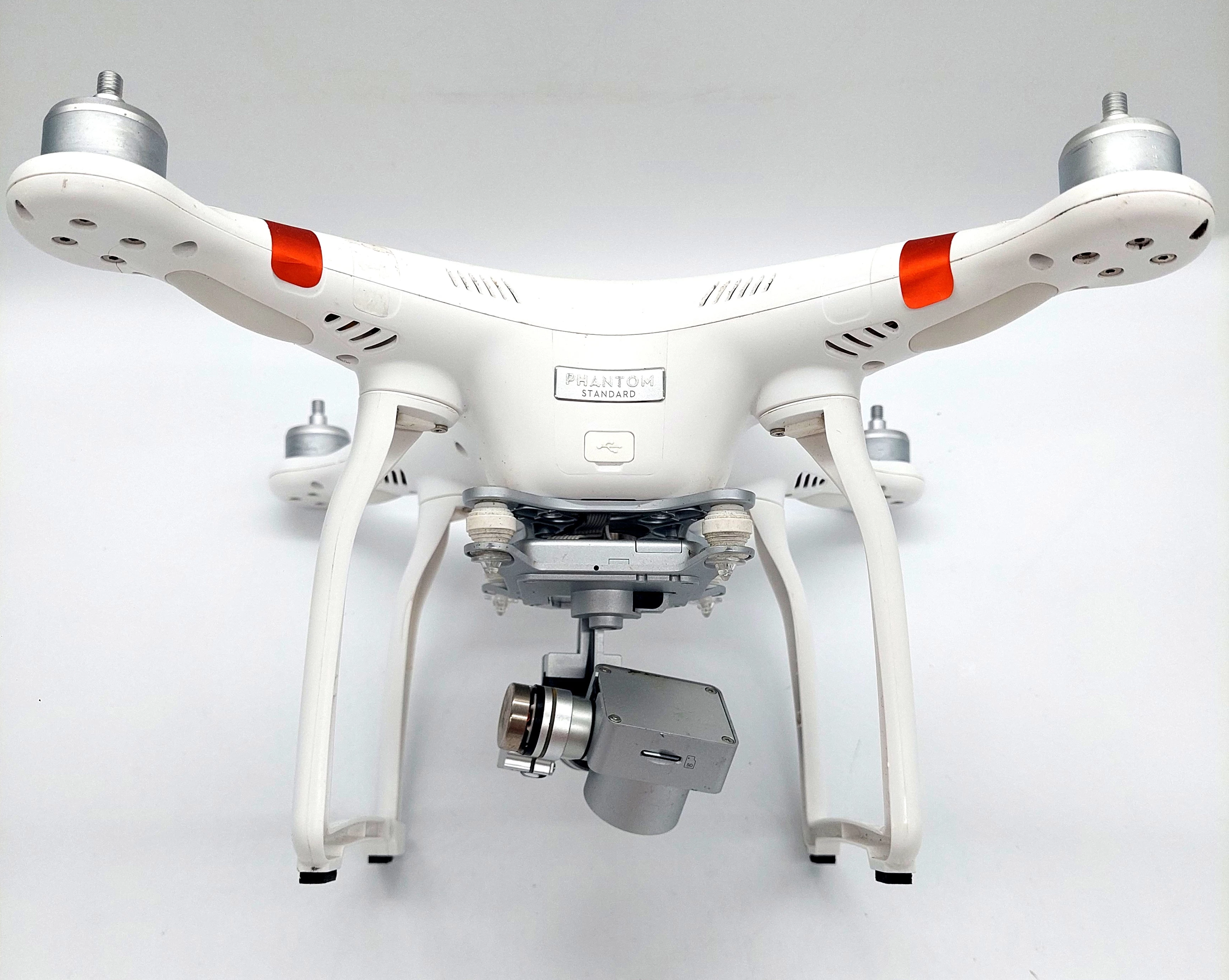 dron-dji-phantom-3-standard-pudelko-aleja-sw-jana-pawla-ii-252-kolobrzeg