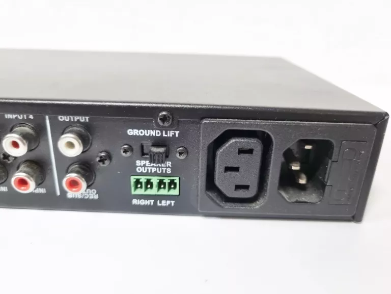 WZMACNIACZ CYFROWY VISION AV-1600