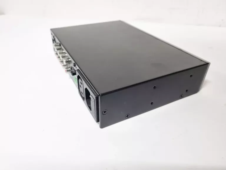 WZMACNIACZ CYFROWY VISION AV-1600