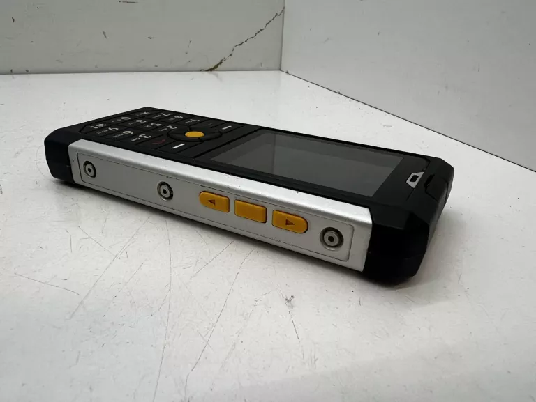 TELEFON CAT B100 +ŁADOWARKA