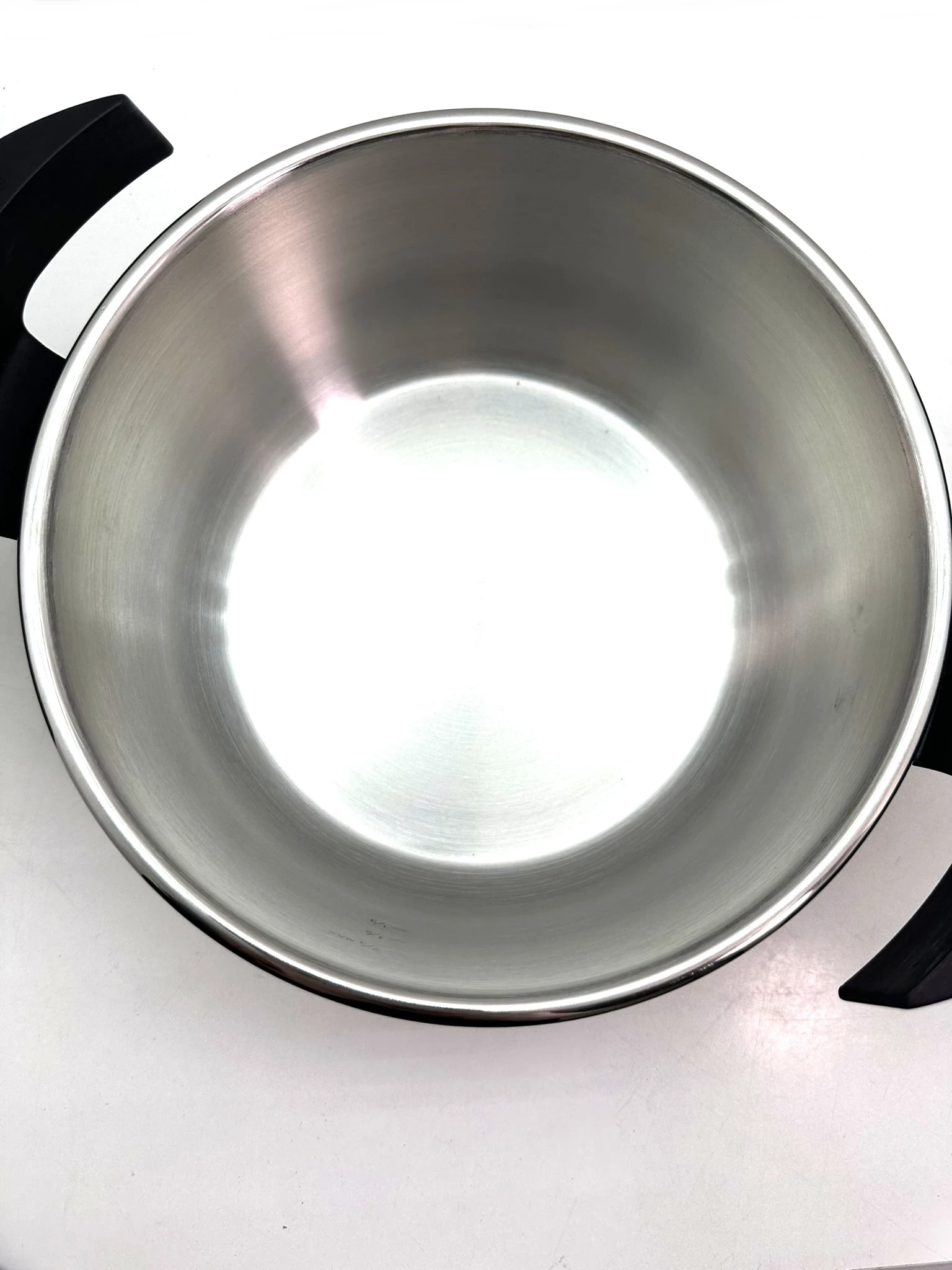 berghoff-szybkowar-eclipse-4l-22cm-stan-uzywany