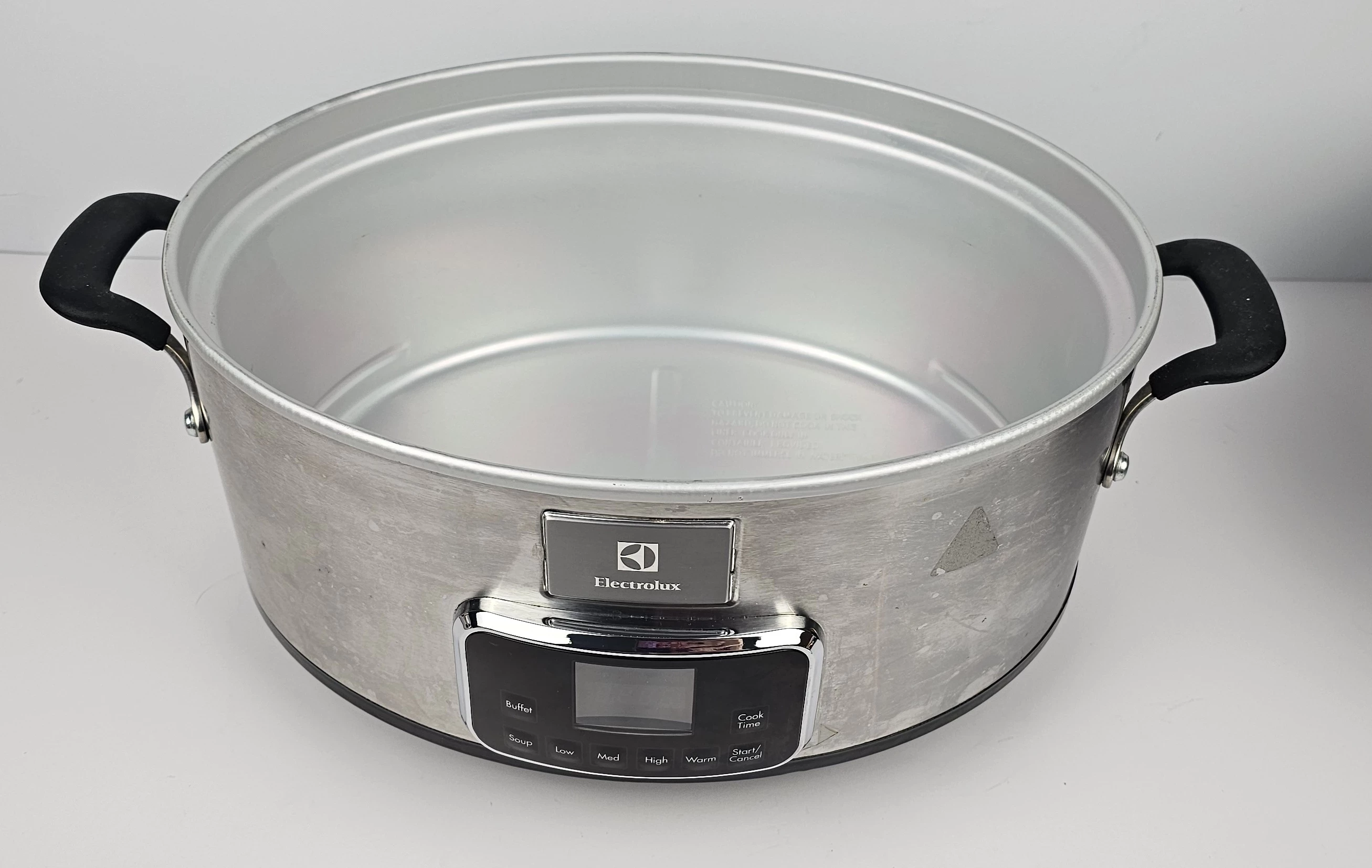 wolnowar-electrolux-esc7400-66-l-srebrny-235-w-moc-23500