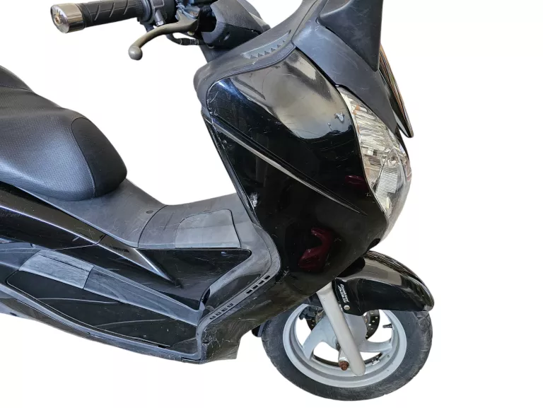 skuter-honda-s-wing-swing-fes-125-2013-22-000-km-akcesoria-pojemnosc-silnika-125