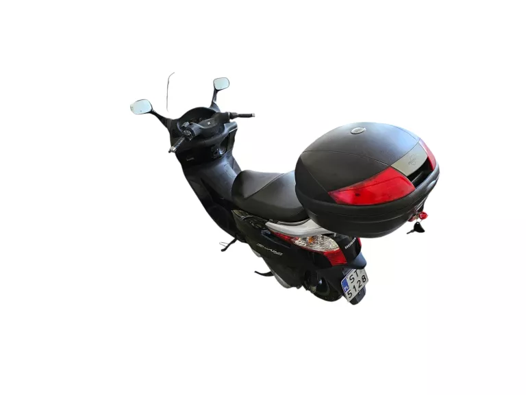 skuter-honda-s-wing-swing-fes-125-2013-22-000-km-akcesoria-marka-honda