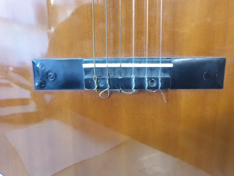 GITARA KLASYCZNA LUCIDA 5208