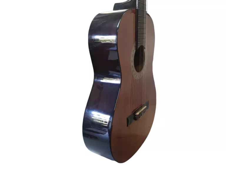 GITARA KLASYCZNA LUCIDA 5208