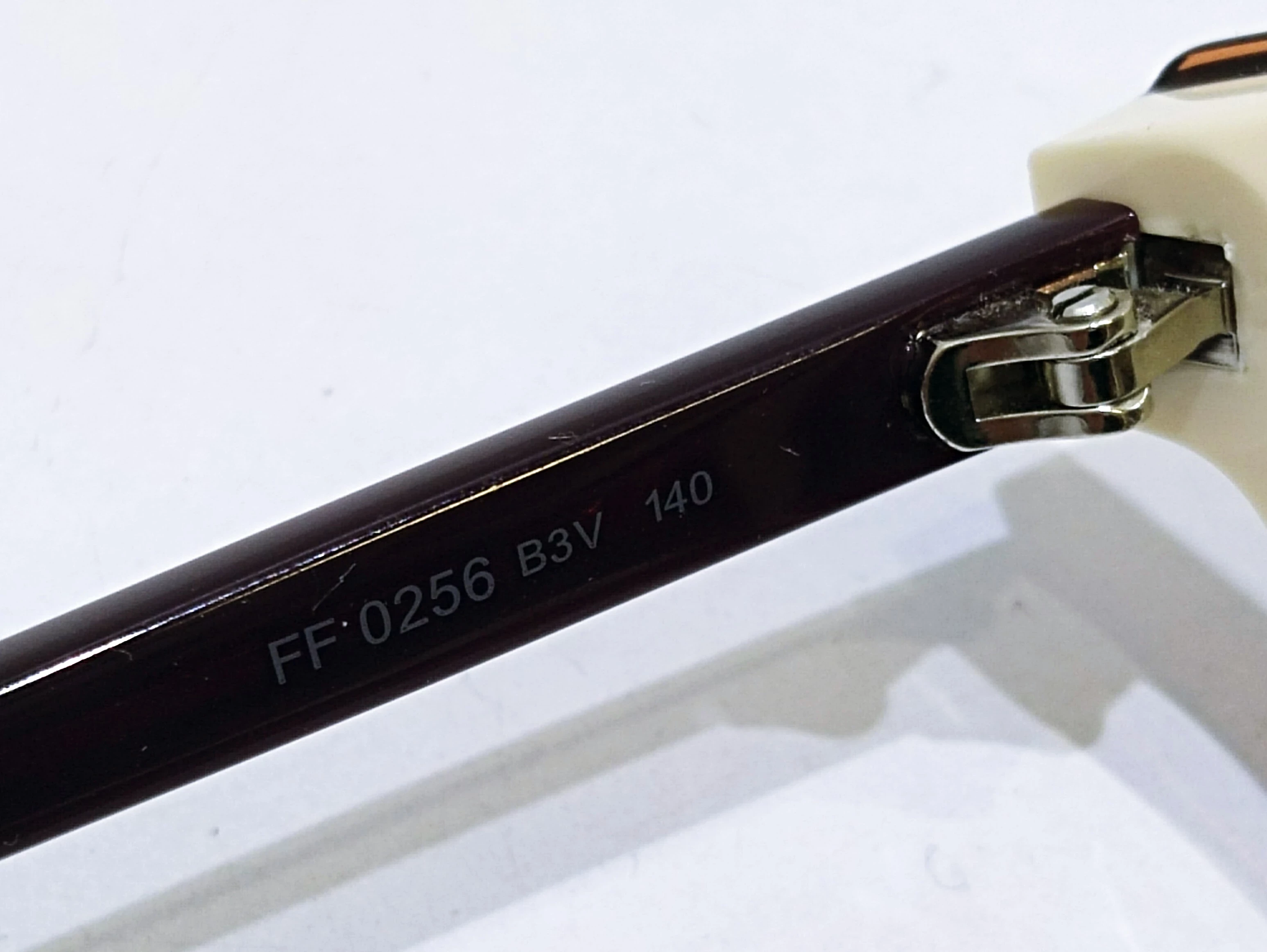 fendi-oprawki-korekcyjne-bordowe-ff0256-b3v-kod-producenta-ff0256