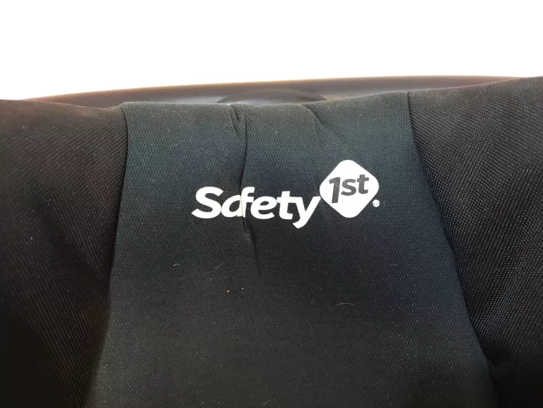 FOTELIK SAMOCHODOWY NOSIDEŁKO SAFETY 1 ST