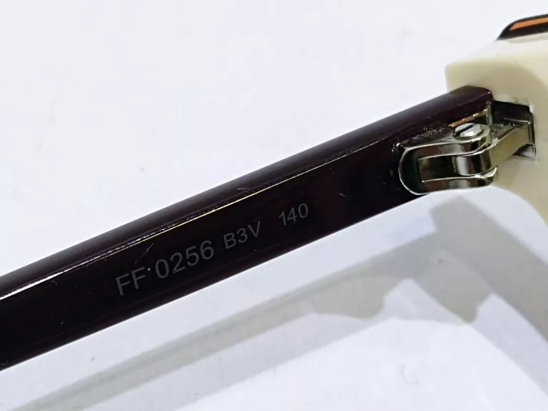 fendi-oprawki-korekcyjne-bordowe-ff0256-b3v-kod-producenta-ff0256