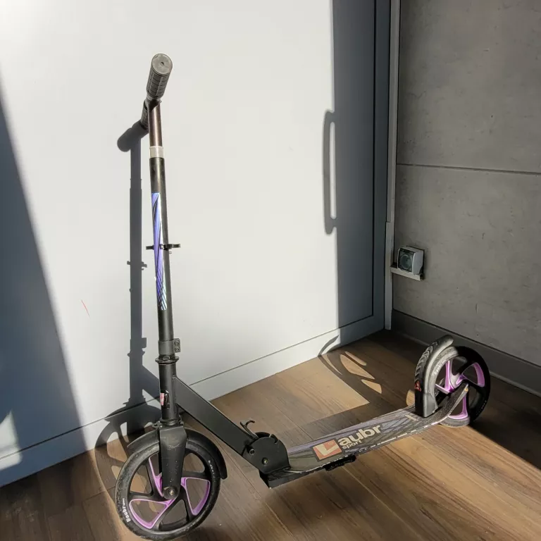 HULAJNOGA LAUBR SPORT JUMBO KOŁA 200MM Z