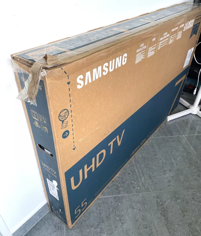 TELEWIZOR SAMSUNG UE55NU7023K/ PILOT +PUDEŁKO