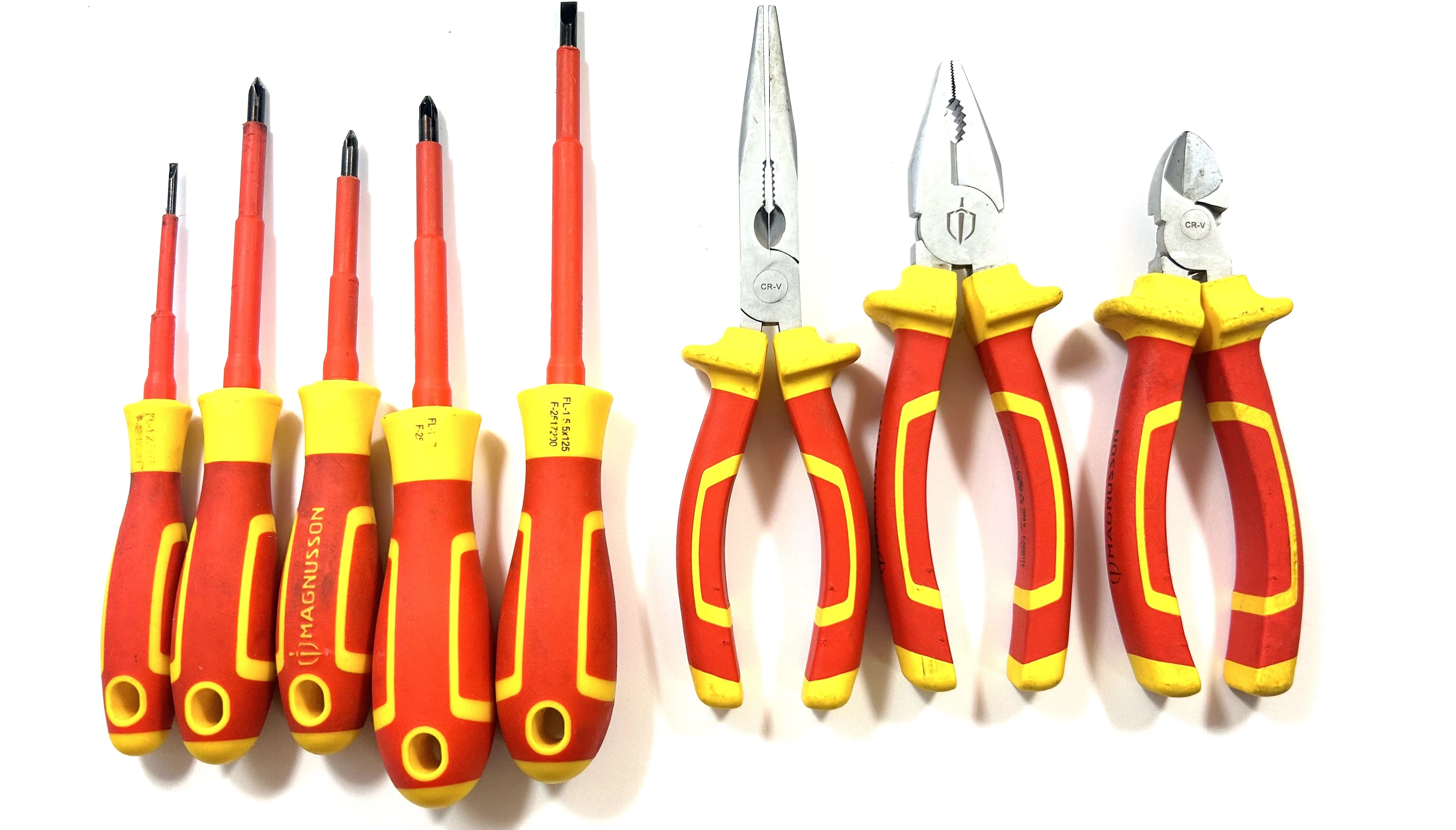 zestaw-kombinerek-magnussonskrzynka-al-pr-kaczynskiego-pawilon-nr-2-bydgoszcz