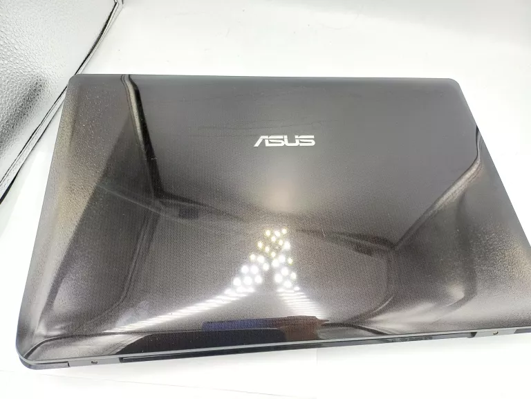 LAPTOP ASUS K72 J