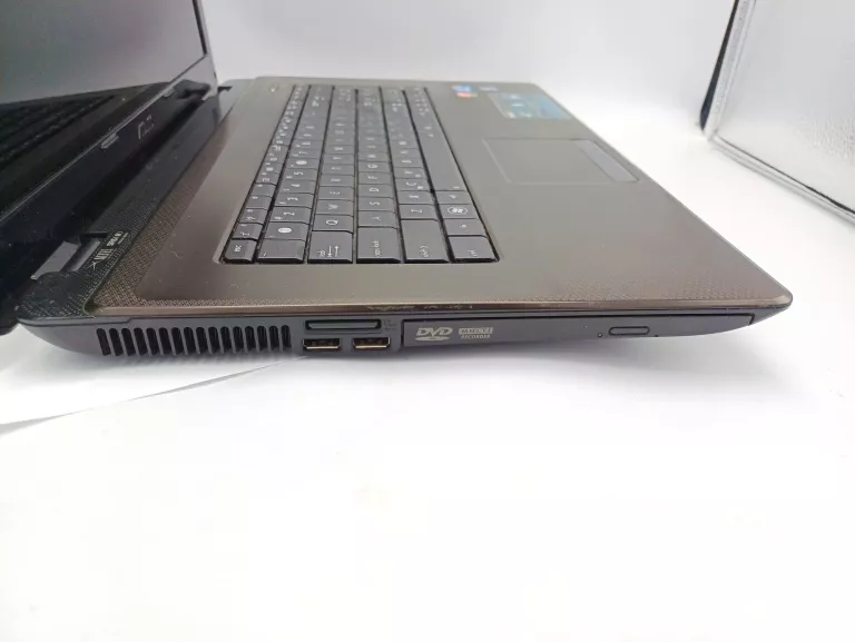 LAPTOP ASUS K72 J