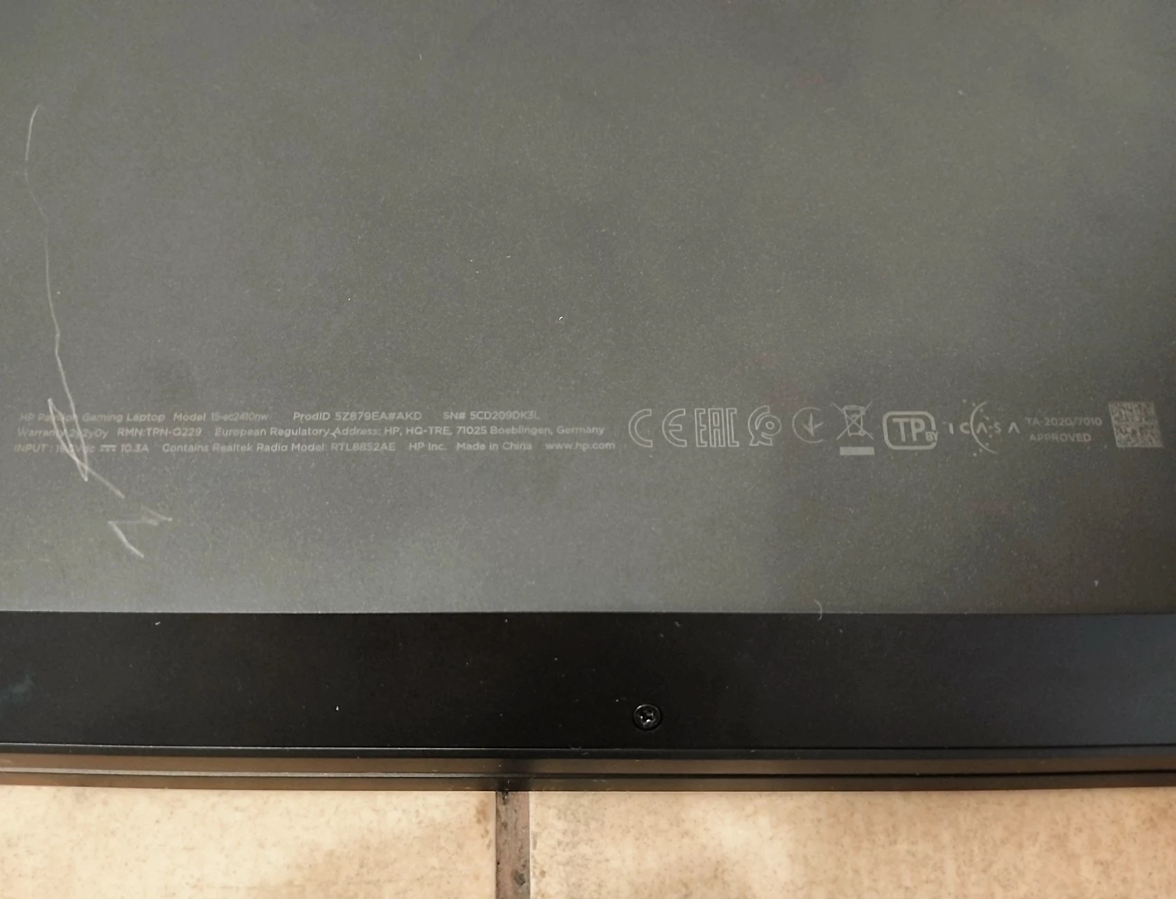 laptop-hp-pawilon-gaming-15-ec2410nw-seria-procesora-intel-core-i5