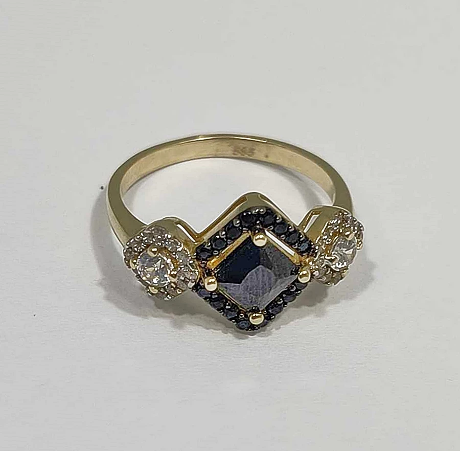 piekny-blyszczacy-pierscionek-z-czarnymi-oczkiem-585-rozmiarsrednica-wew-mm-372-16