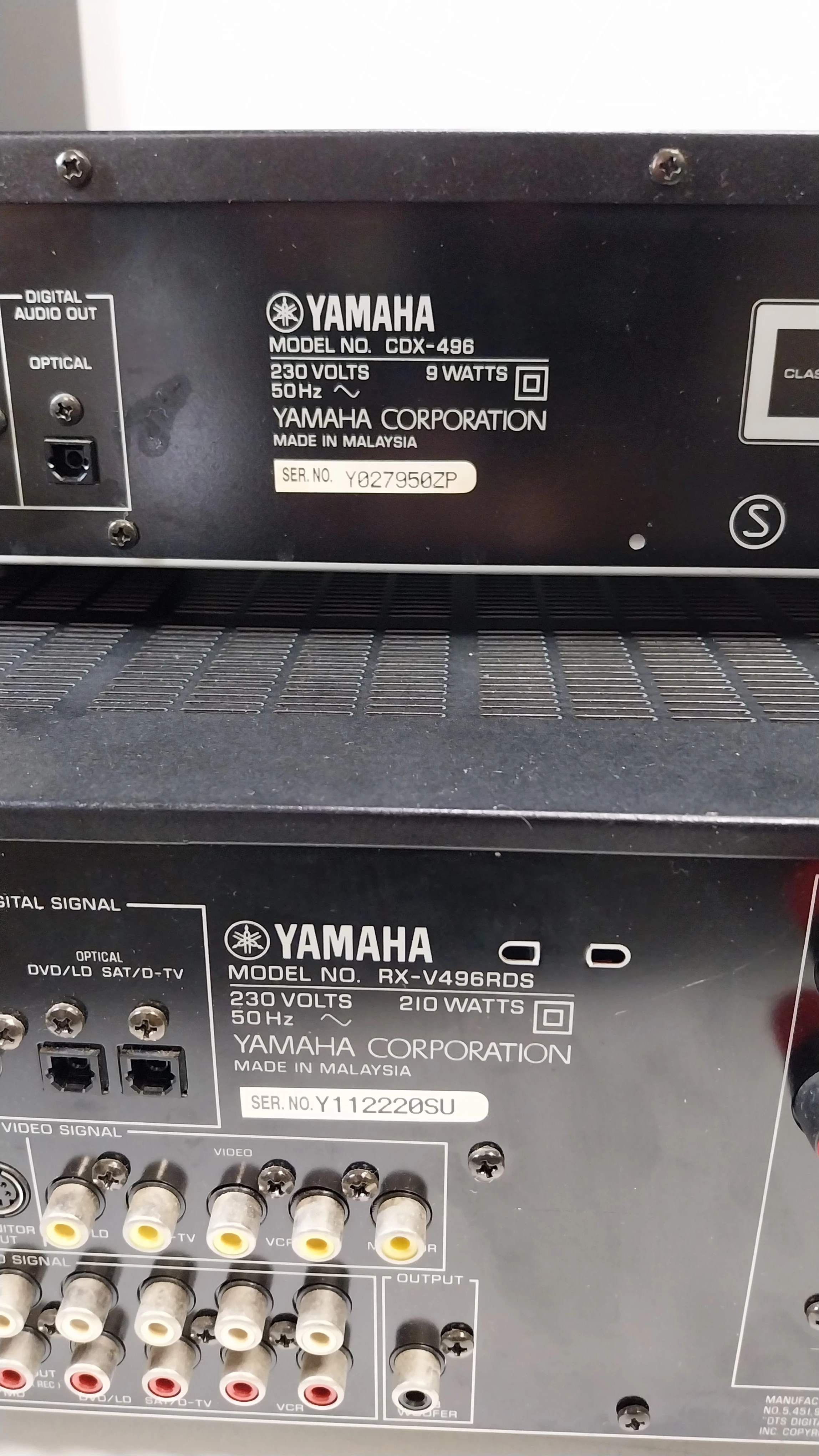 kino-domowe-yamaha-amplituner-2-glosniki-model-rx-v4a