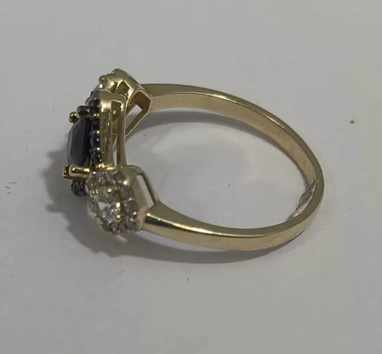 PIĘKNY BŁYSZCZĄCY PIERŚCIONEK Z CZARNYMI OCZKIEM 585