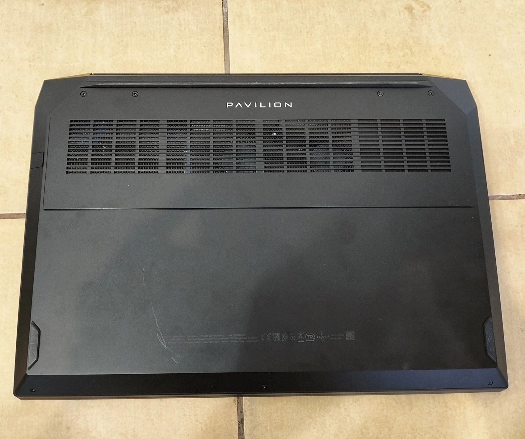 laptop-hp-pawilon-gaming-15-ec2410nw-rozdzielczosc-px-1920-x-1080