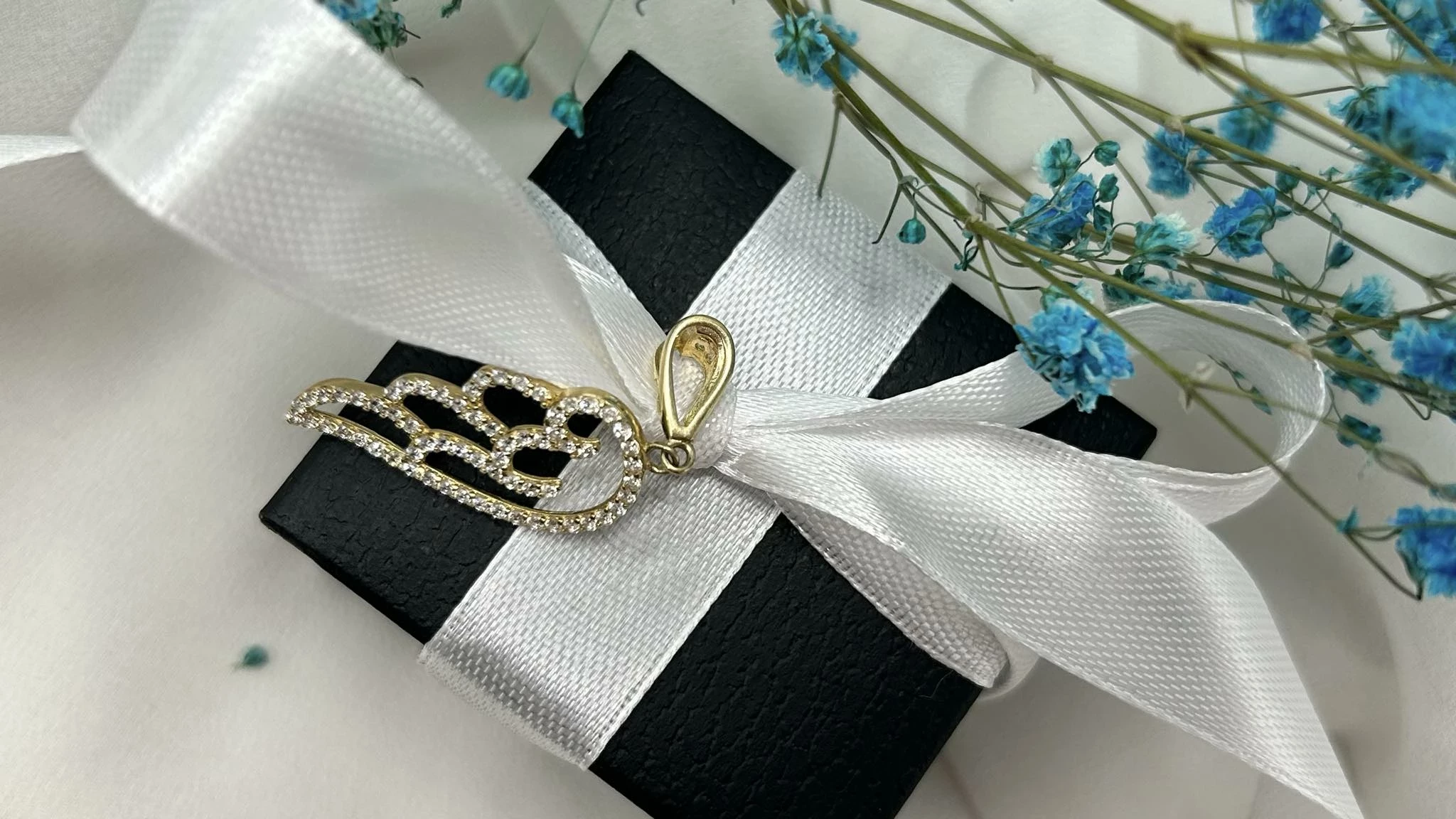 sliczna-zlota-zawieszka-skrzydlo-z-cyrkoniami-187585-rodzaj-2205-2