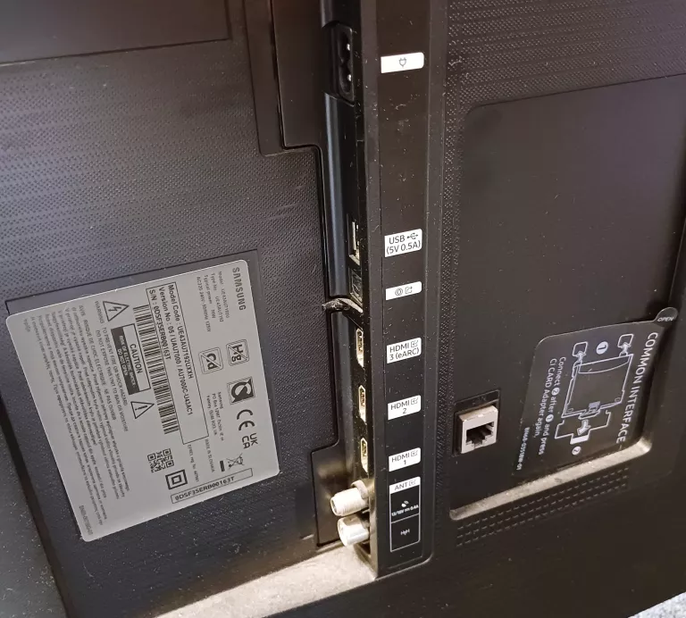 TELEWIZOR SAMSUNG UE43AU7192U 43" 4K