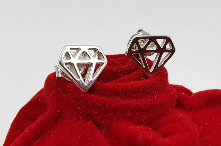 SREBRNE KOLCZYKI DIAMENCIKI P.925 SZTYFT