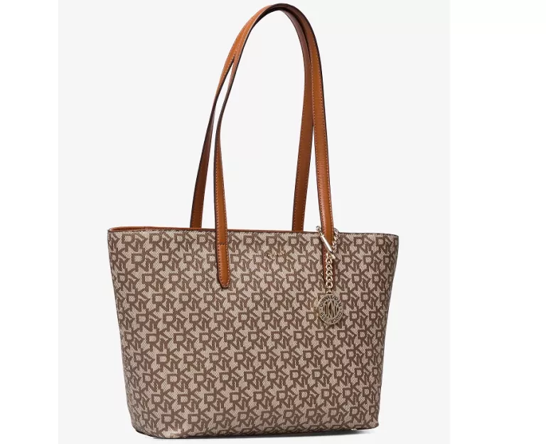 TOREBKA DKNY MONOGRAM BRĄZOWA