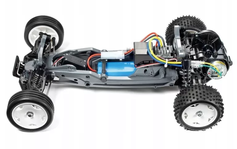 ZABAWKA ZDALNIE STEROWANA JEŻDŻĄCA TAMIYA 58587 MODEL DO SKŁADANIA