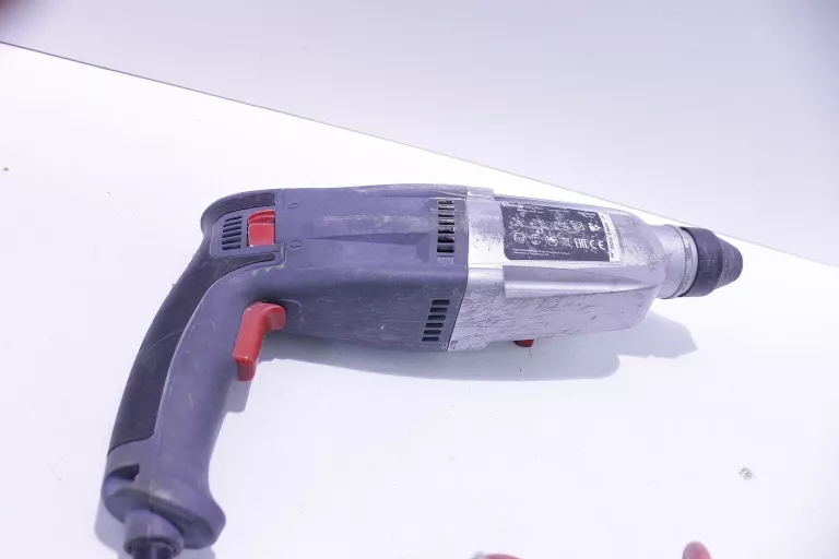 mlotowiertarka-graphite-58g629-energia-udaru-320