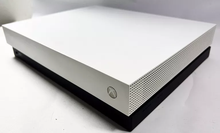 KONSOLA XBOX ONE X 1787 1TB!