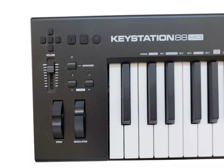 KLAWIATURA STERUJĄCA M-AUDIO KEYSTATION 88 MK3