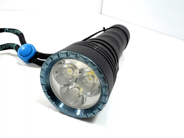 LATARKA OLIGHT SEEKER 2