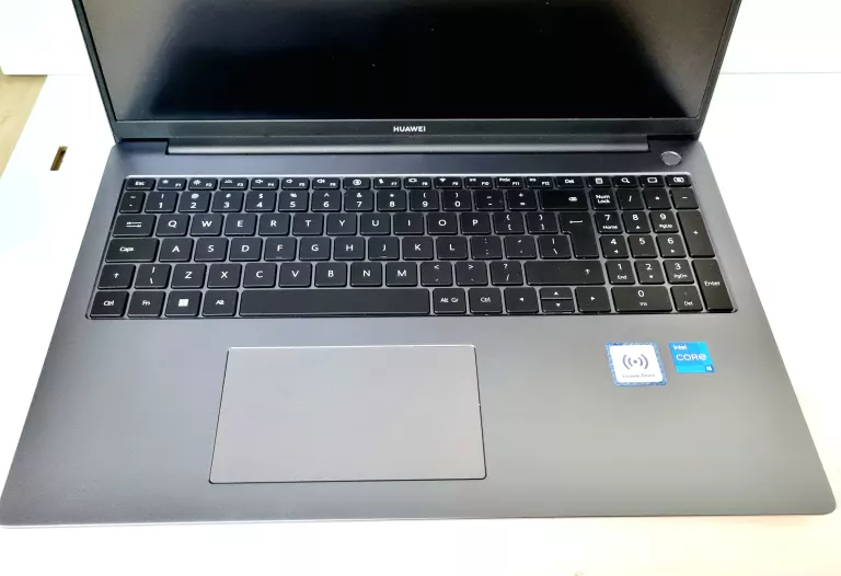 LAPTOP HUAWEI MATEBOOK D16 I5-12450H 16/512GB SZARY WIN11