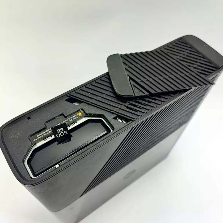 KONSOLA MICROSOFT XBOX 360 E 500 GB CZARNY 4 GRY
