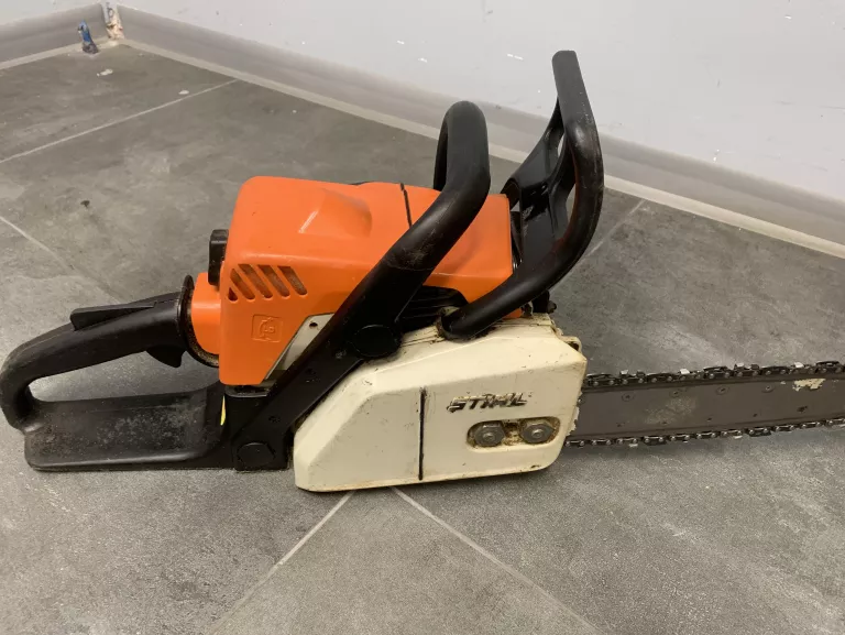 PIŁA SPALINOWA STIHL 017