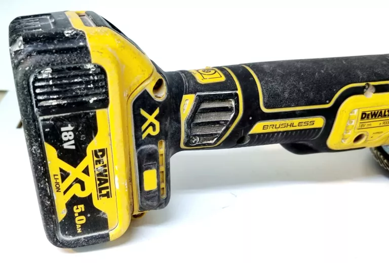 SZLIFIERKA KĄTOWA DEWALT DCG405 18V AKU 5.0AH+ 2AH Z ŁADOWARKĄ