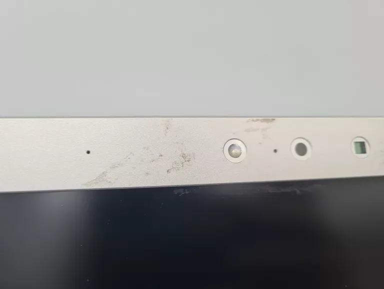 LAPTOP LENOVO Z51-70 I5-5200U 8GB RAM 1TB HDD OPIS