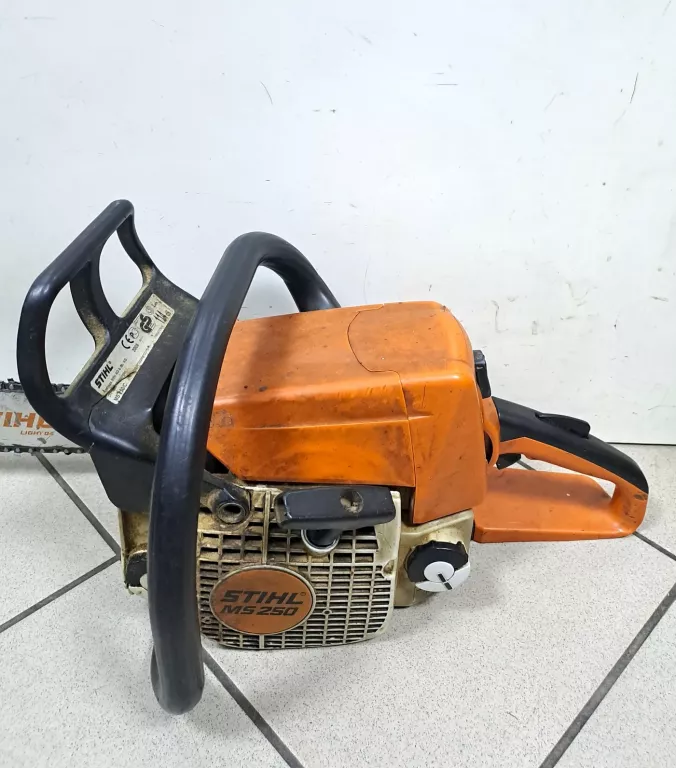 pila-spalinowa-stihl-ms-250-marka-stihl
