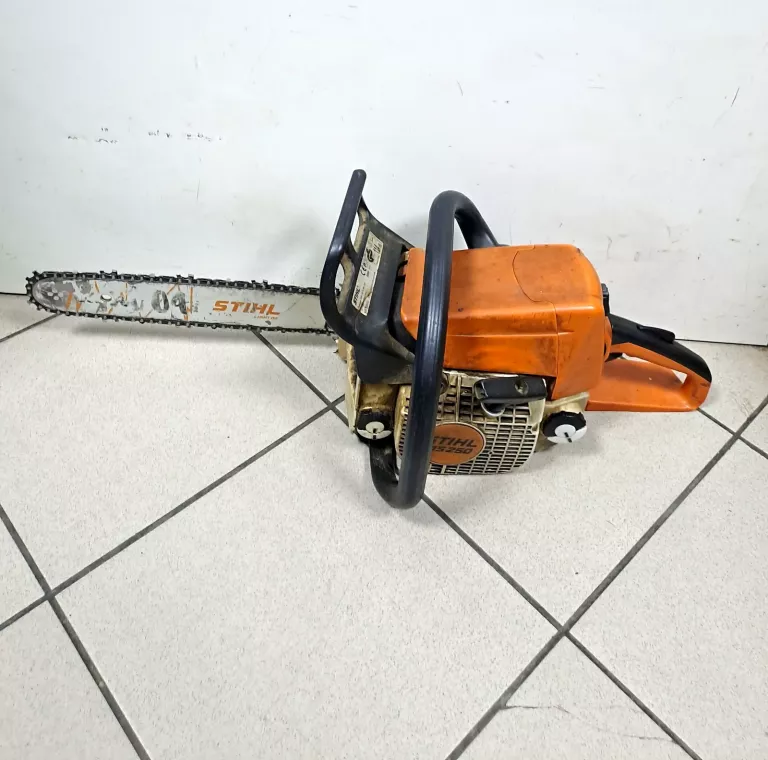 pila-spalinowa-stihl-ms-250-stan-uzywany