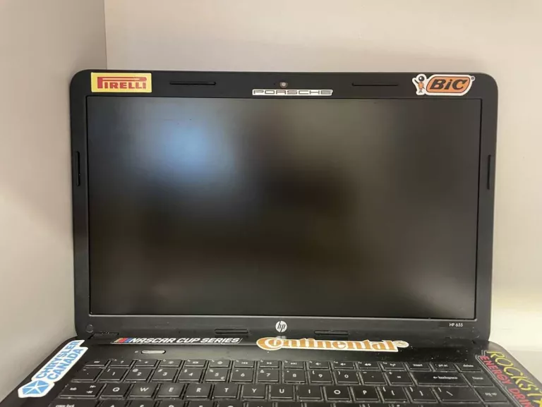 LAPTOP HP 584037-001