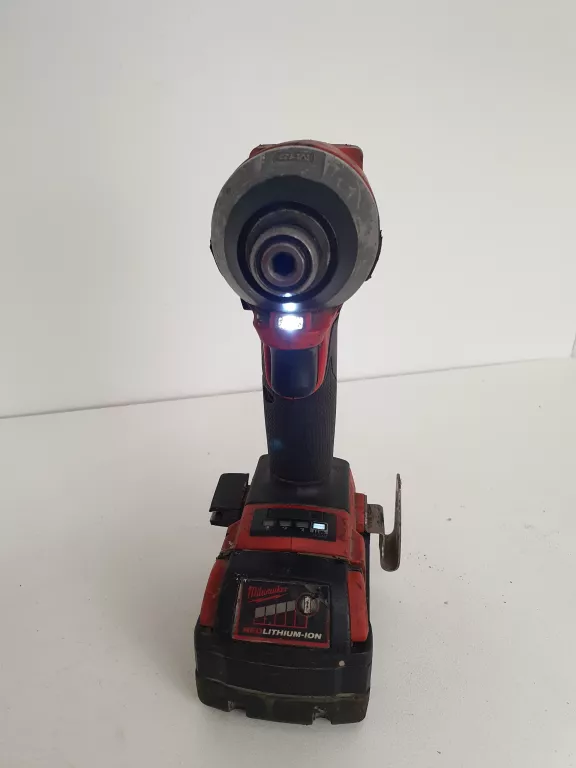 ZAKRĘTARKA MILWAUKEE M18 FID2 I AKU M18 5.0AH