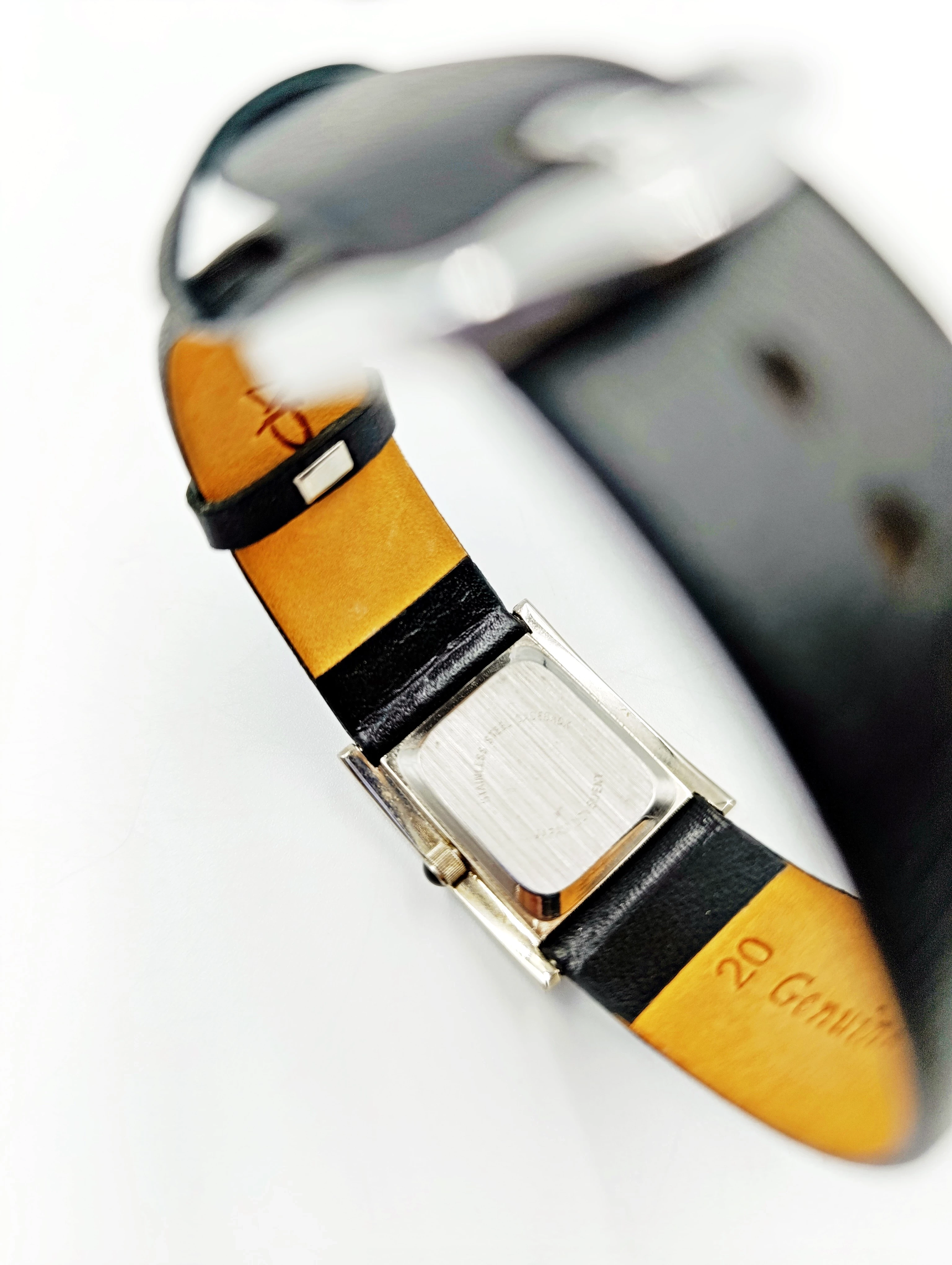 zegarek-damski-nareczny-quartz-kwadratowa-koperta-rodzaj-129220-1