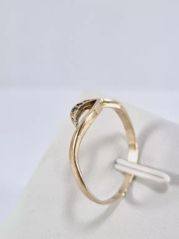 zloty-pierscionek-585-waga-136g-rozmiar-18-kamien-17088-128