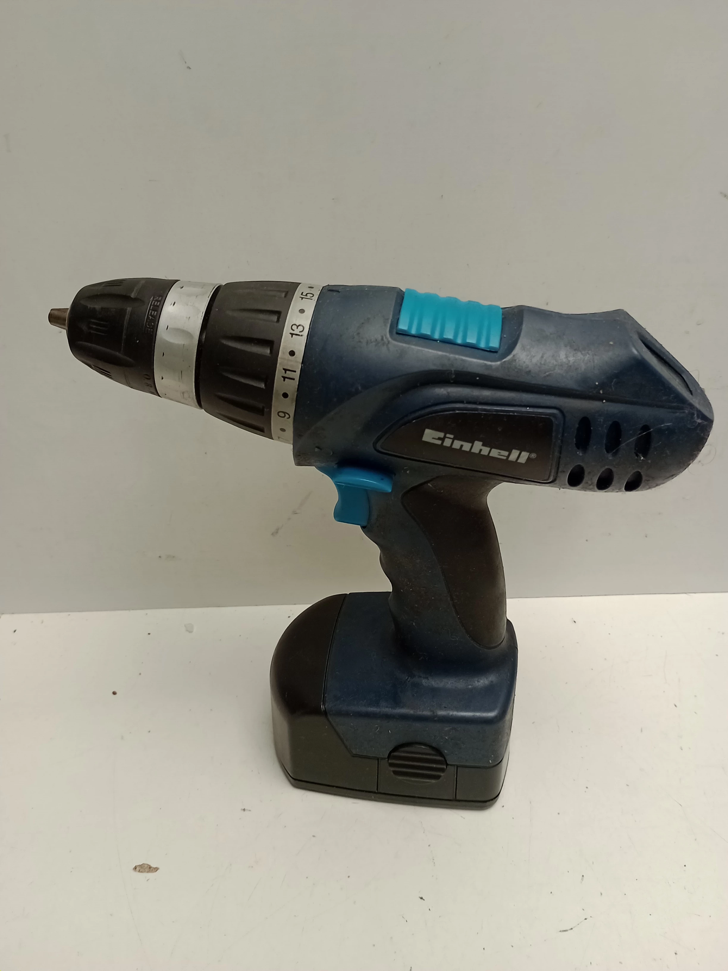 wkretarka-einhell-zasilanie-akumulatorowe-144-v-einhell-bt-cd-14-235124-stan-uzywany